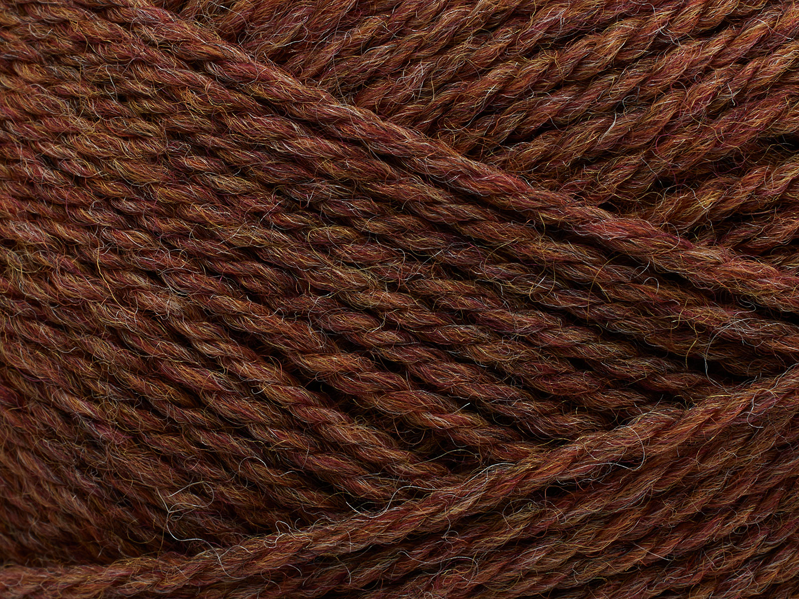Pernilla - 817 (Cinnamon)