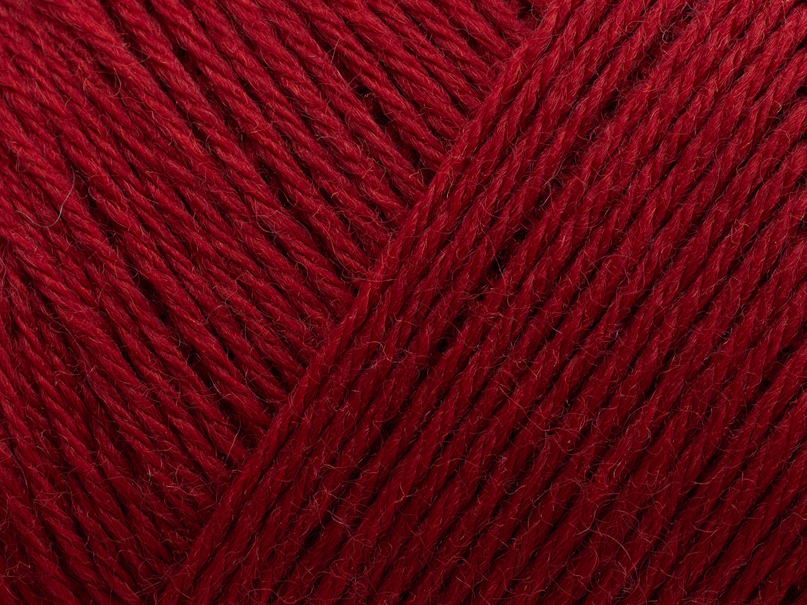 Arwetta - Deep Red (139)