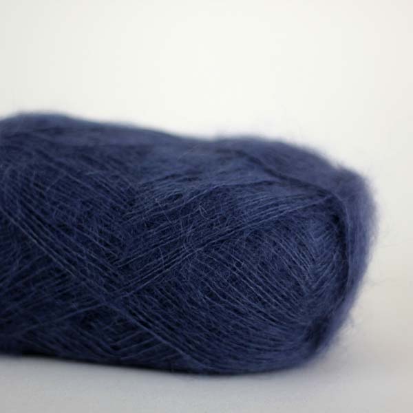 Tilia - Blue Violet (319)