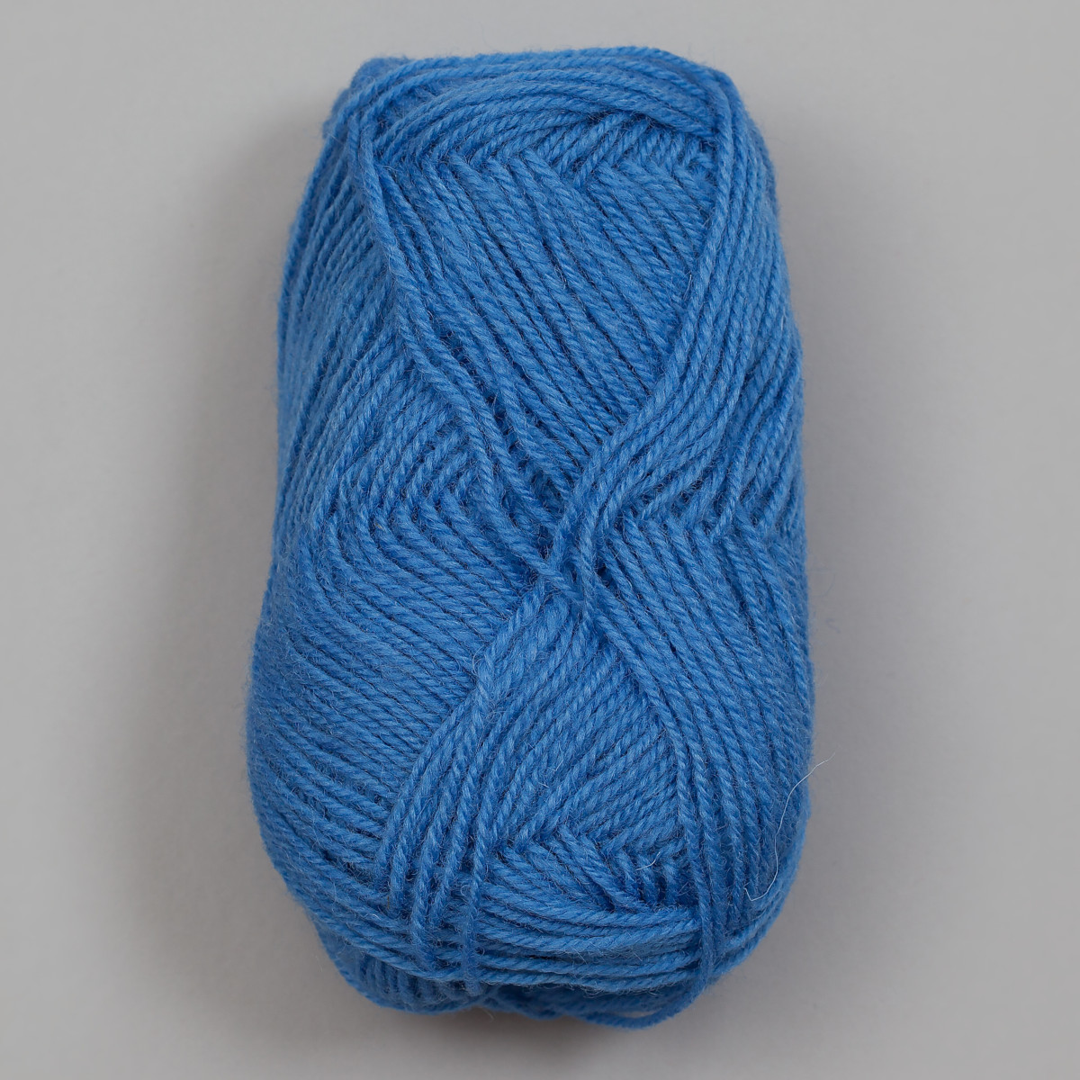 3-tråds strikkegarn - Jeansblå (151)