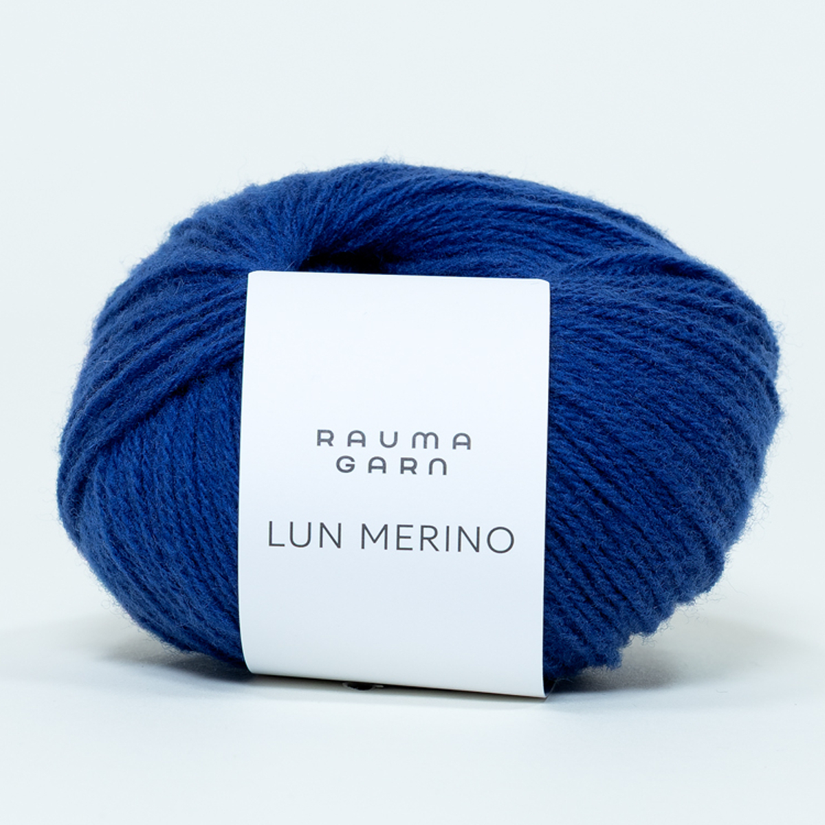 Lun Merino - 8796 (Dyp blå)