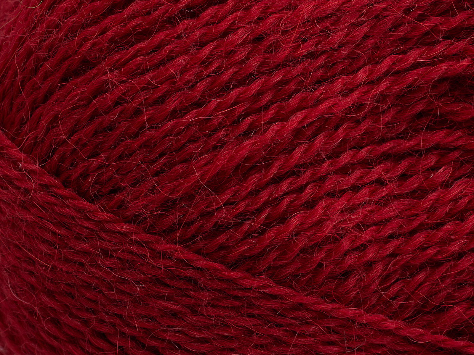 Alva - Christmas Red (225)