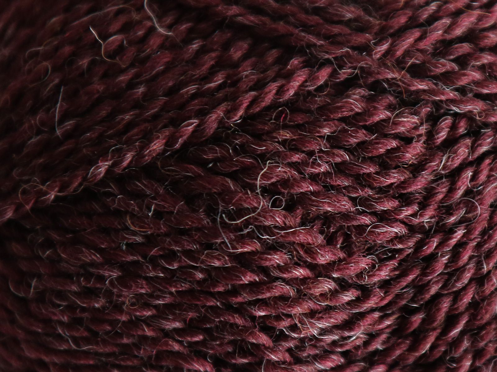 Mashdale - 382 (Dark Bordeaux)