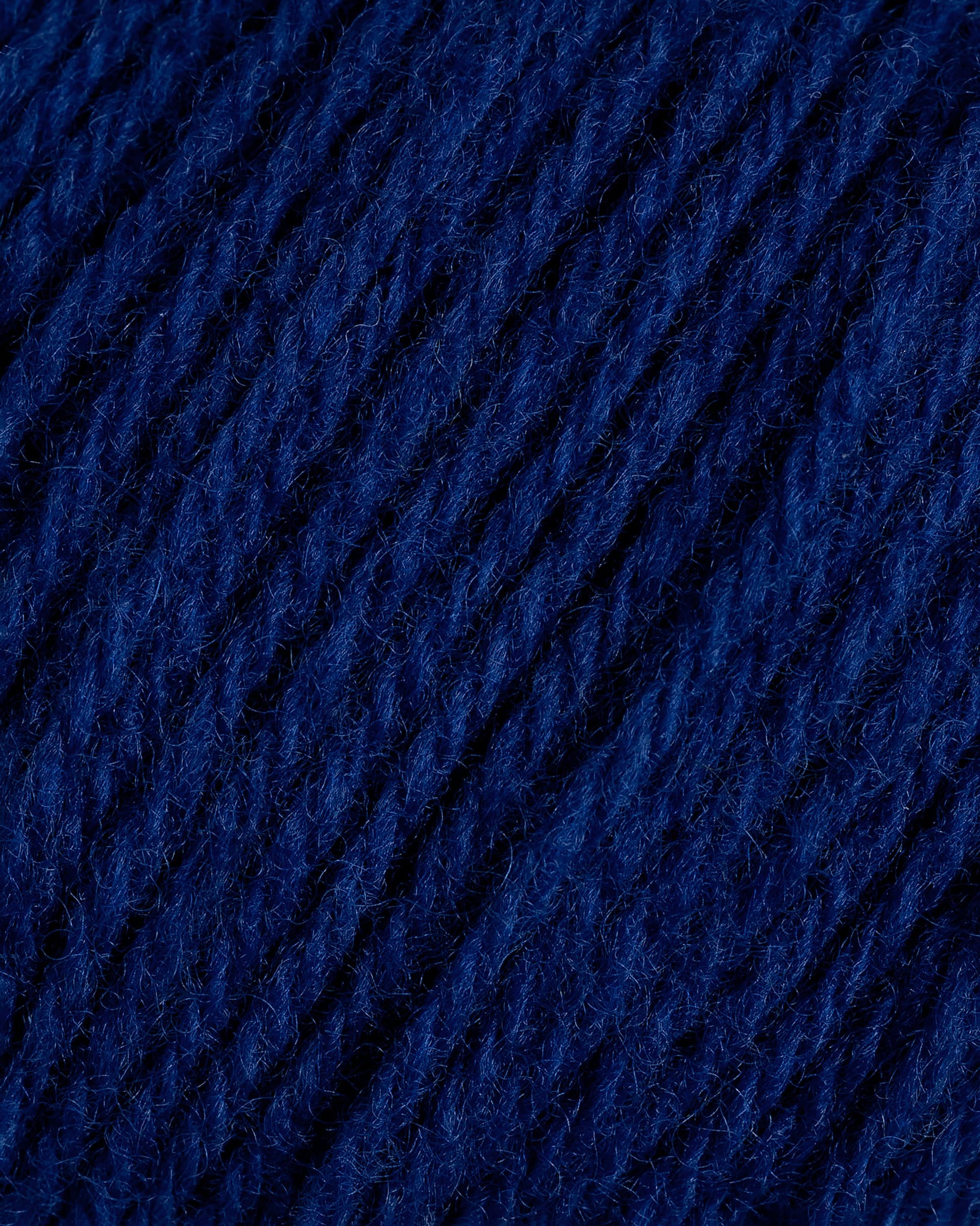Lun Merino - 8796 (Dyp blå)