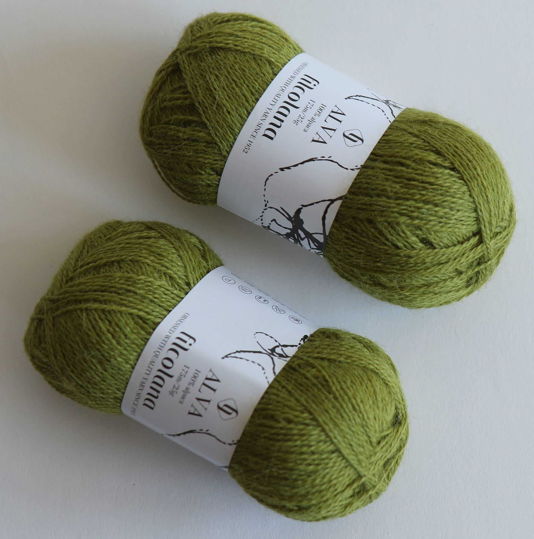 Alva - 210 (Sorrel)